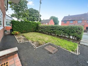 Front garden- click for photo gallery